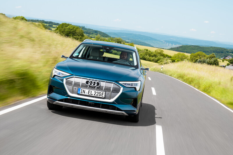 Dziesięć państw w 24 godziny: Audi e-tron w drodze