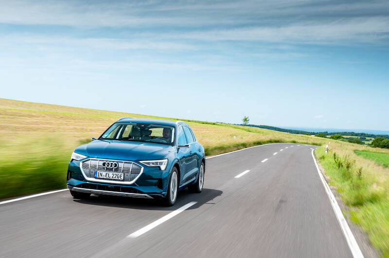 Dziesięć państw w 24 godziny: Audi e-tron w drodze