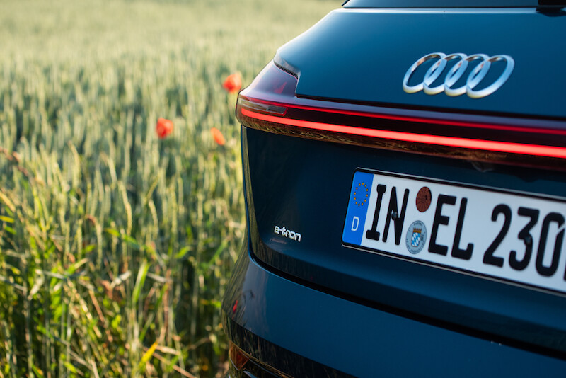 Dziesięć państw w 24 godziny: Audi e-tron w drodze