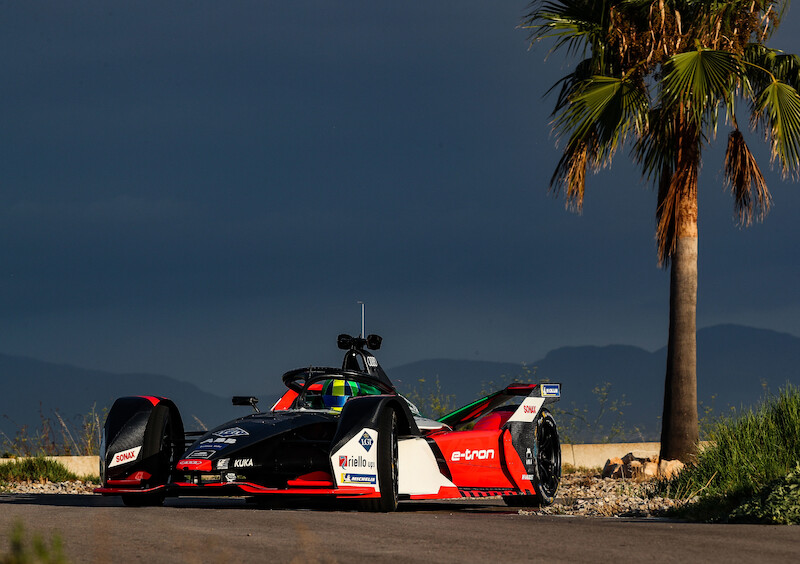 Spektakularna stylistyka nowego Audi e-tron FE06