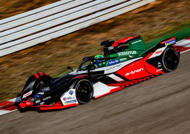Spektakularna stylistyka nowego Audi e-tron FE06