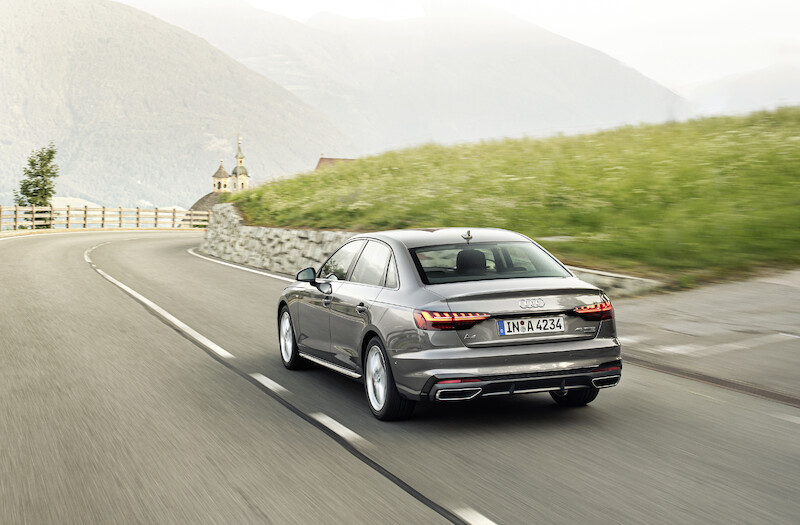 Audi A4 Limousine