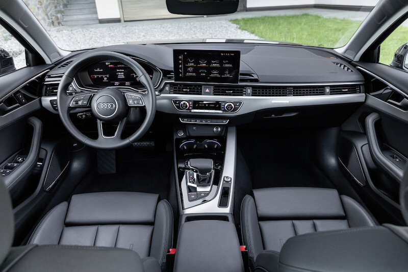Audi A4 Limousine