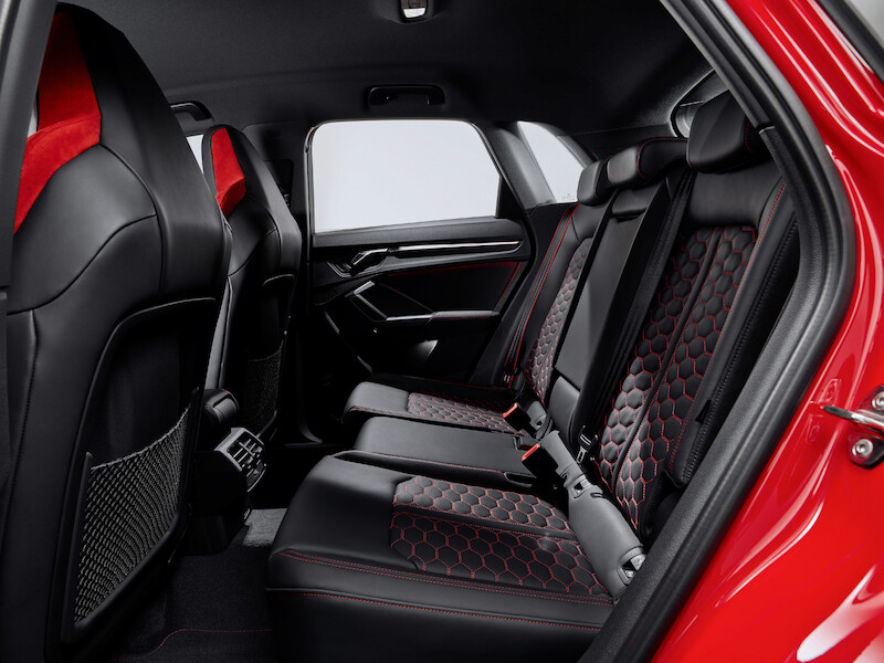 Kompaktowe pakiety mocy: Audi RS Q3 i Audi RS Q3 Sportback
