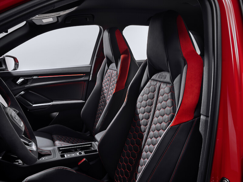 Kompaktowe pakiety mocy: Audi RS Q3 i Audi RS Q3 Sportback