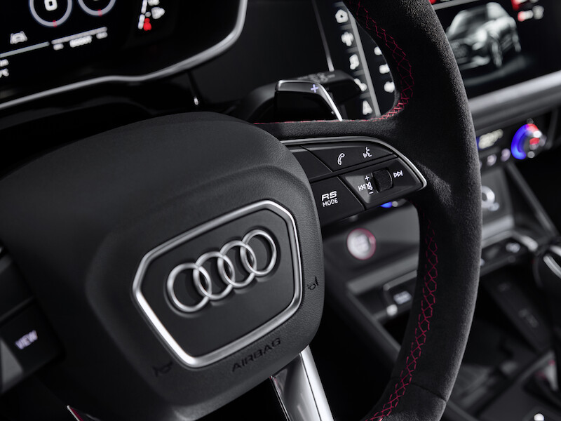 Kompaktowe pakiety mocy: Audi RS Q3 i Audi RS Q3 Sportback