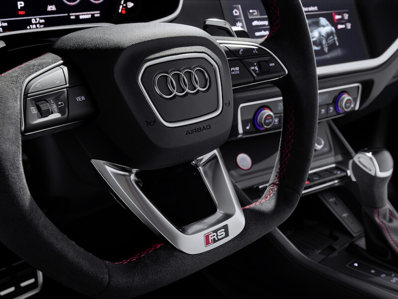 Kompaktowe pakiety mocy: Audi RS Q3 i Audi RS Q3 Sportback