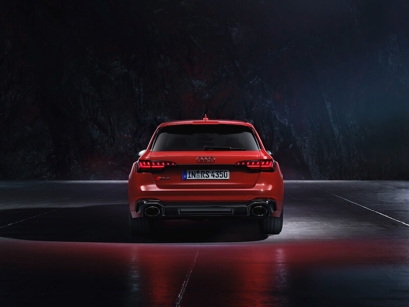 Odświeżenie mocnego kombi: Nowe Audi RS 4 Avant