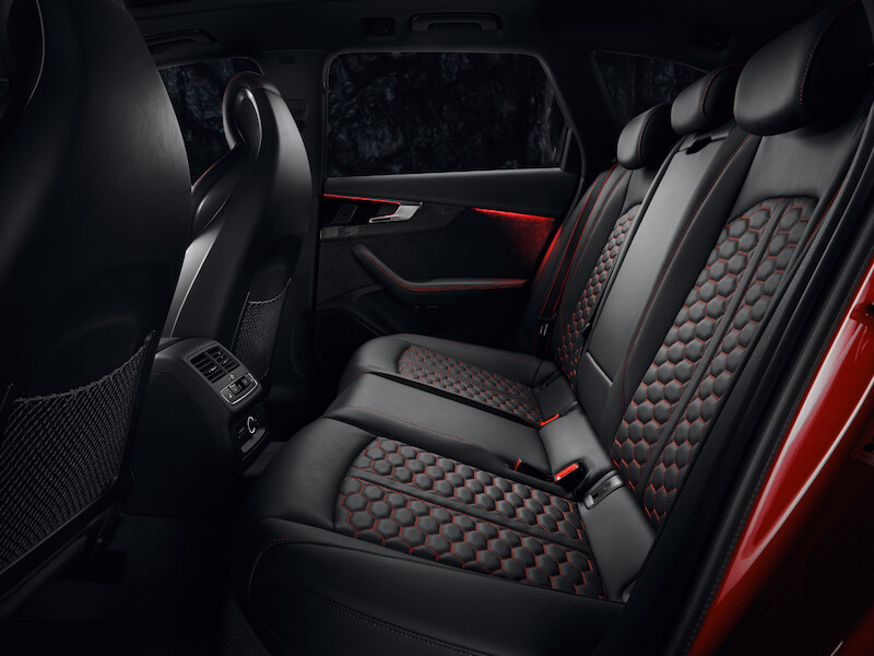 Odświeżenie mocnego kombi: Nowe Audi RS 4 Avant