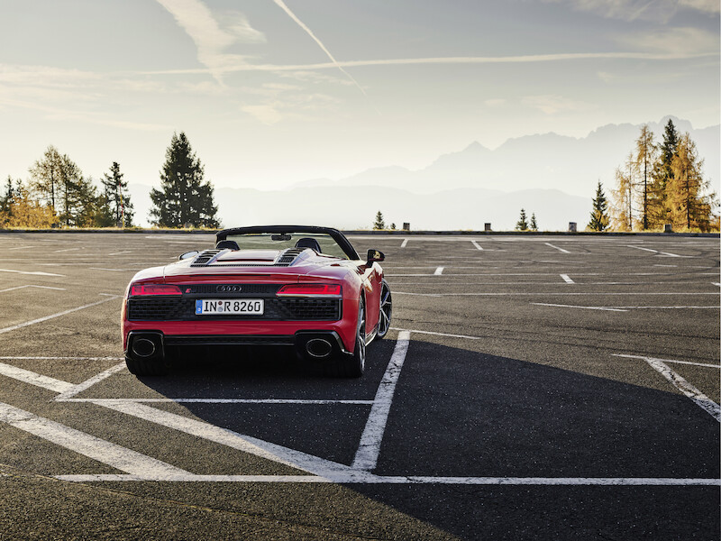 Audi R8 V10 RWD Spyder