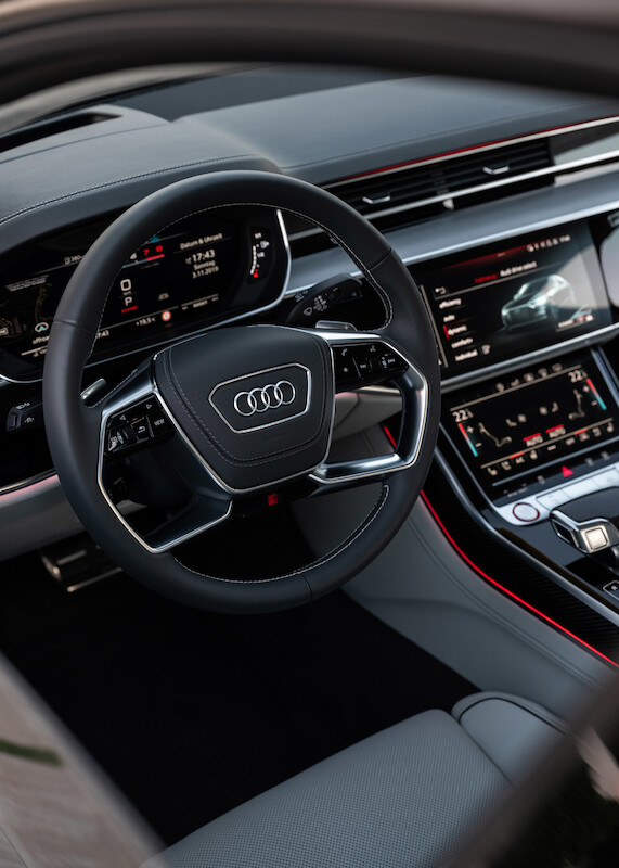 Nowe Audi S8 - ekscytujące osiągi samochodu klasy luksusowej