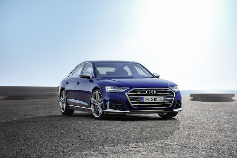 Nowe Audi S8 - ekscytujące osiągi samochodu klasy luksusowej