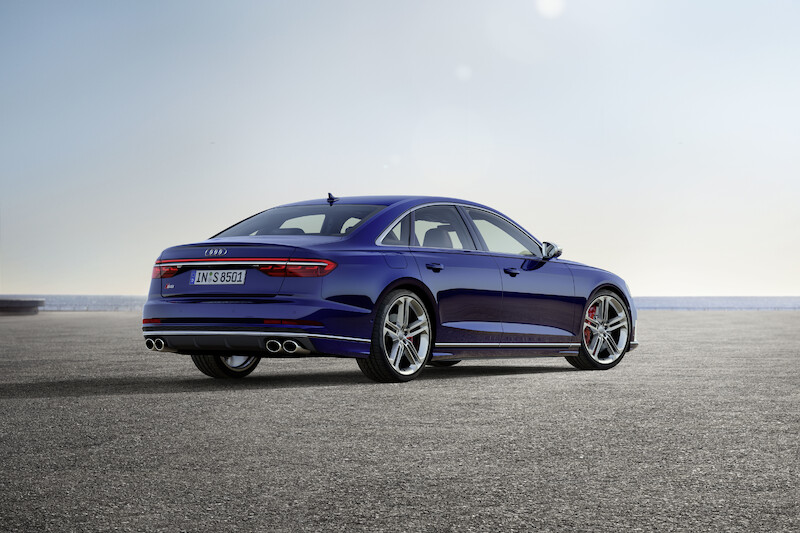 Nowe Audi S8 - ekscytujące osiągi samochodu klasy luksusowej