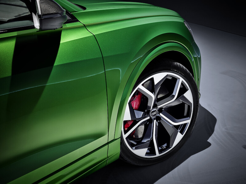 Najbardziej sportowe z rodziny Q: nowe Audi RS Q8