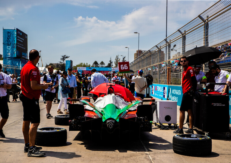 Zawodnik Audi Lucas di Grassi zachwycił doskonałą jazdą w Santiago de Chile