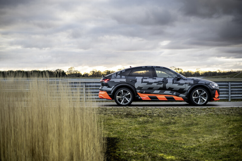 Dynamiczne, zwinne i elektryczne: Audi przedstawia koncepcję napędu dla modeli e-tron S