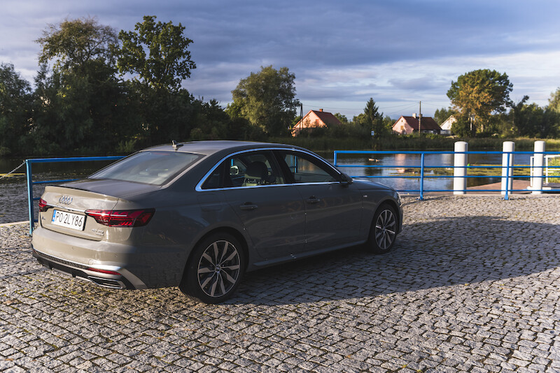 Audi A4 Avant