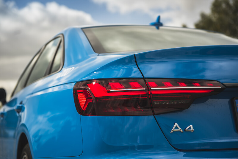 Audi A4 Limousine