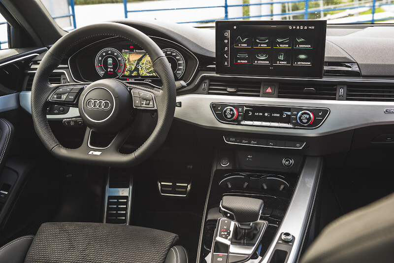 Audi A4 Limousine