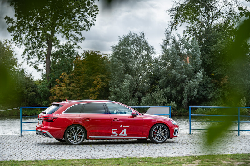 Audi S4 Avant