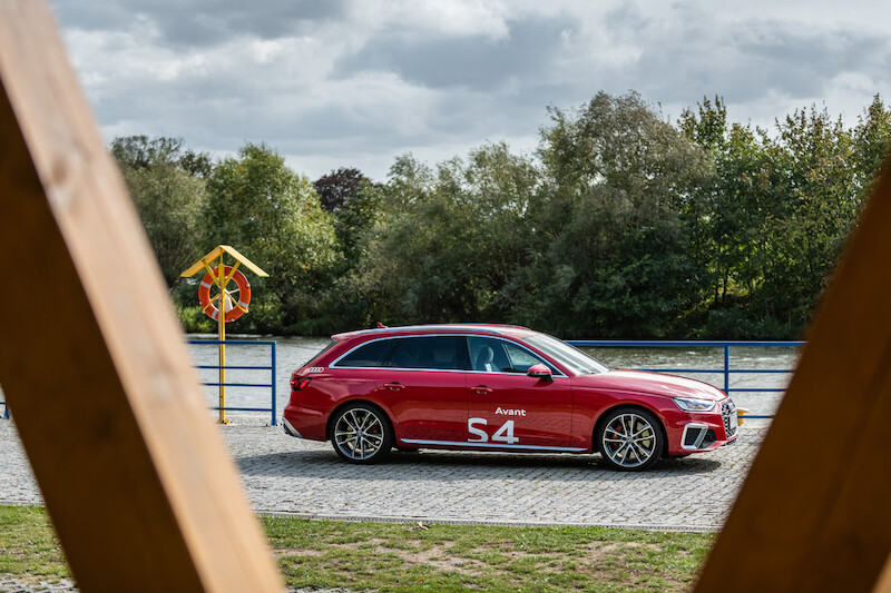 Audi S4 Avant