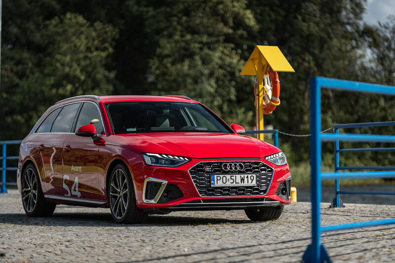 Audi S4 Avant