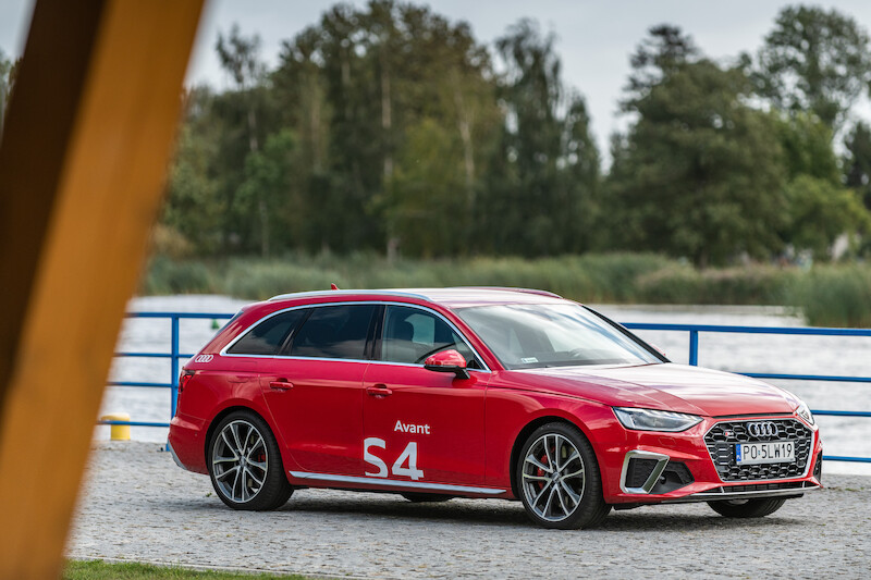 Audi S4 Avant