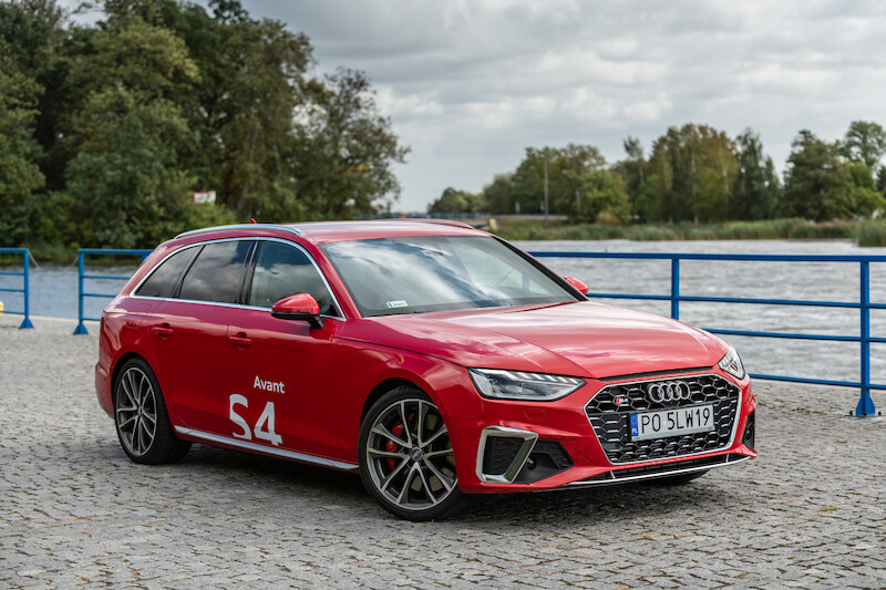 Audi S4 Avant