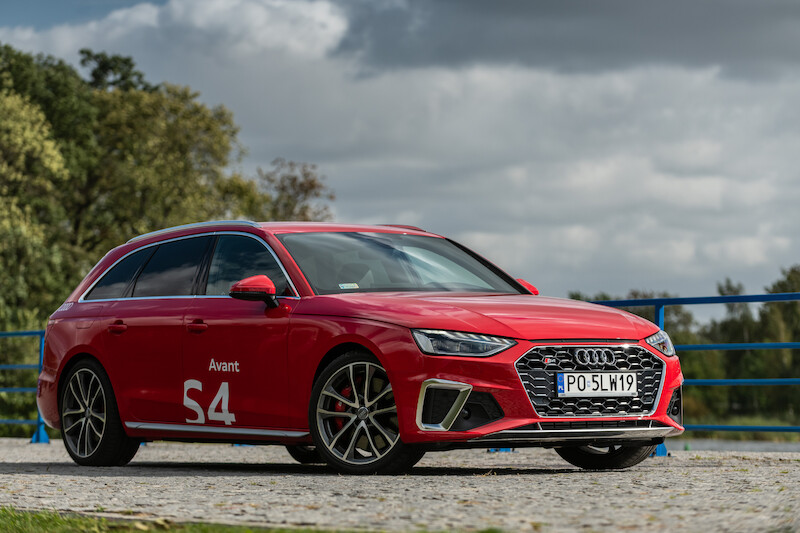 Audi S4 Avant