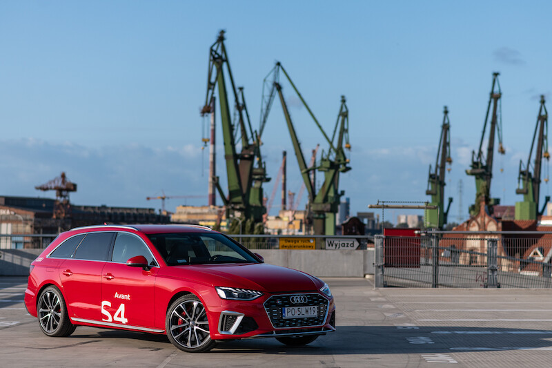 Audi S4 Avant
