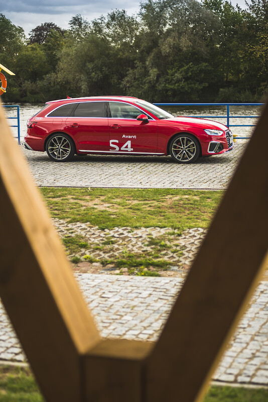 Audi S4 Avant