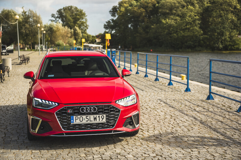 Audi S4 Avant