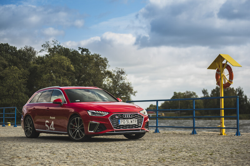 Audi S4 Avant