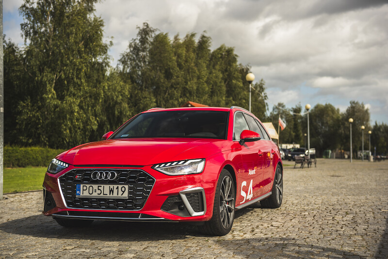 Audi S4 Avant