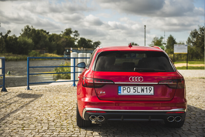 Audi S4 Avant
