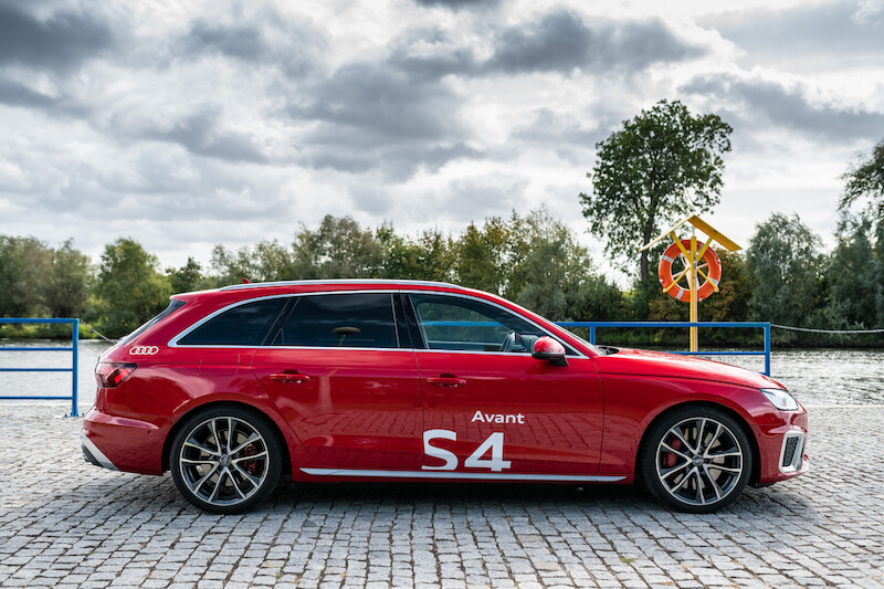 Audi S4 Avant