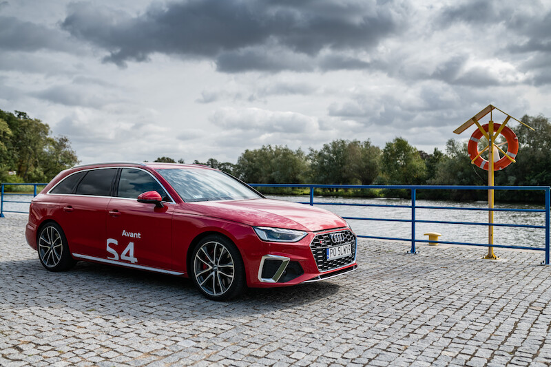 Audi S4 Avant