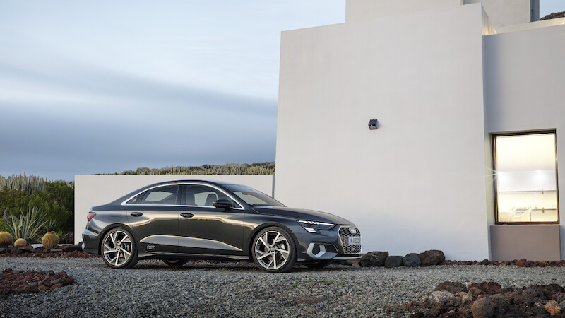 Eleganckie, wydajne i ewolucyjne: nowe Audi A3 Limousine