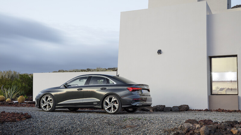 Eleganckie, wydajne i ewolucyjne: nowe Audi A3 Limousine
