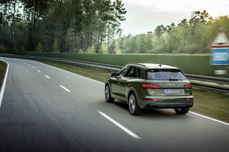 Bestseller staje się jeszcze doskonalszy: Audi prezentuje model Q5 w nowym wydaniu