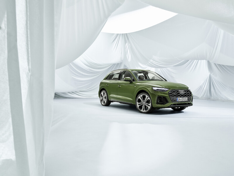 Bestseller staje się jeszcze doskonalszy: Audi prezentuje model Q5 w nowym wydaniu