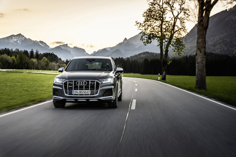 Najwyższa wydajność: Audi SQ7 i Audi SQ8 z silnikiem V8 TFSI