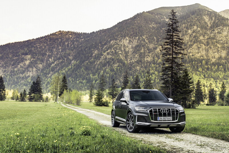 Najwyższa wydajność: Audi SQ7 i Audi SQ8 z silnikiem V8 TFSI