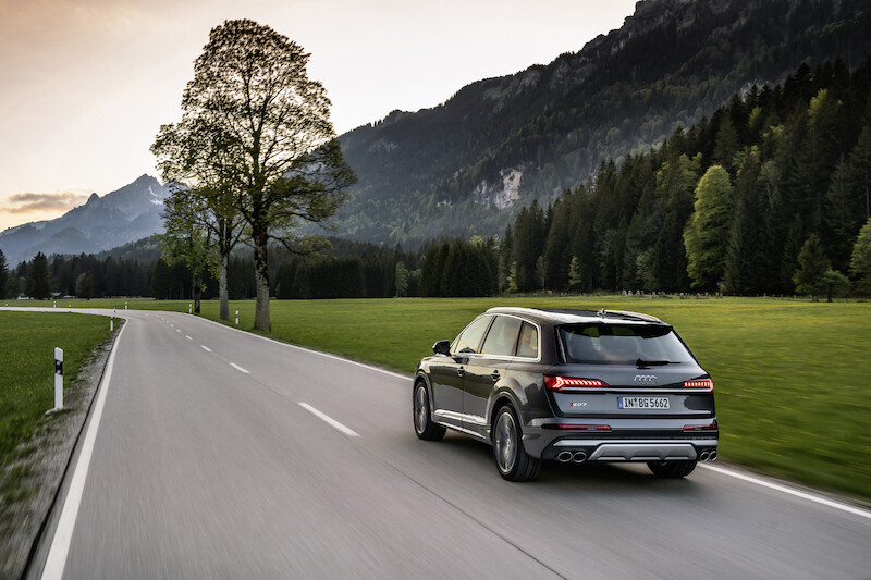 Najwyższa wydajność: Audi SQ7 i Audi SQ8 z silnikiem V8 TFSI