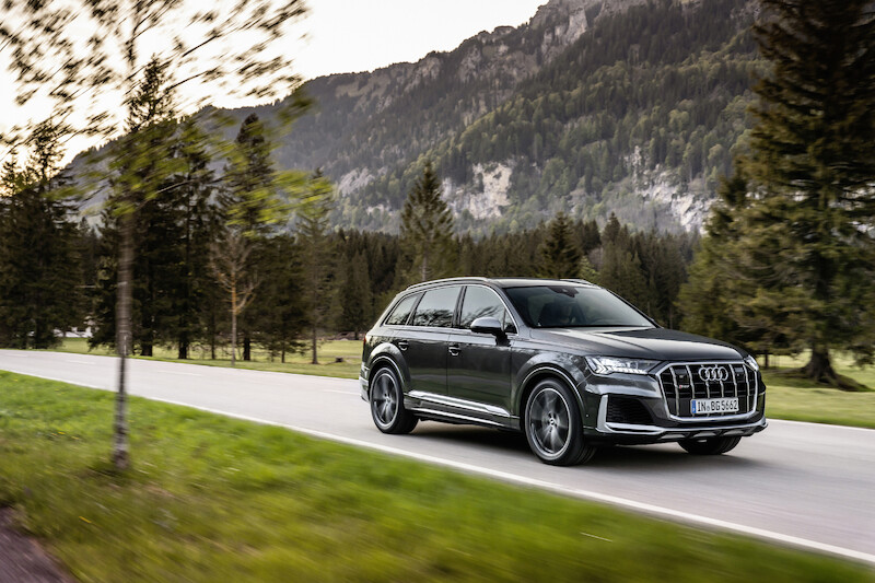 Najwyższa wydajność: Audi SQ7 i Audi SQ8 z silnikiem V8 TFSI