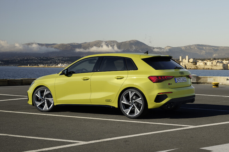 Więcej dynamiki, więcej mocy, więcej przyjemności z jazdy: Audi S3 Sportback i Audi S3 Limousine