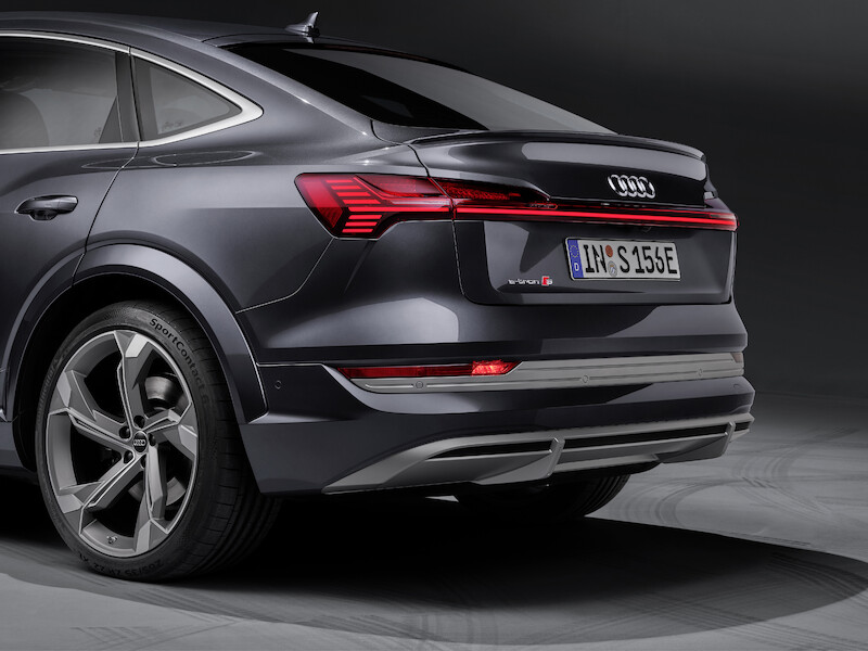 Innowacyjne, dynamiczne i elektryczne: Audi e-tron S i Audi e-tron S Sportback