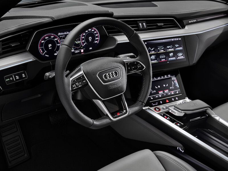Innowacyjne, dynamiczne i elektryczne: Audi e-tron S i Audi e-tron S Sportback