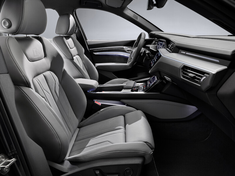 Innowacyjne, dynamiczne i elektryczne: Audi e-tron S i Audi e-tron S Sportback