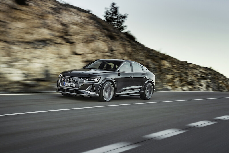 Innowacyjne, dynamiczne i elektryczne: Audi e-tron S i Audi e-tron S Sportback